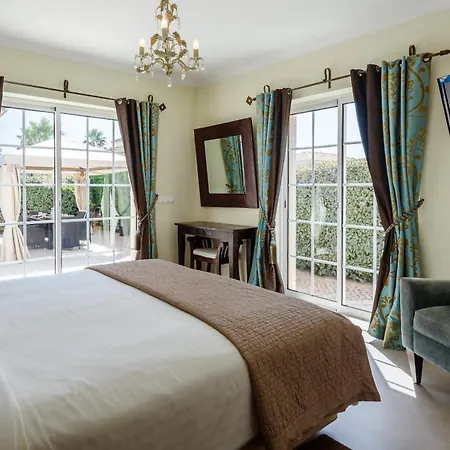 Casa فيلة كينتا دو لاغو